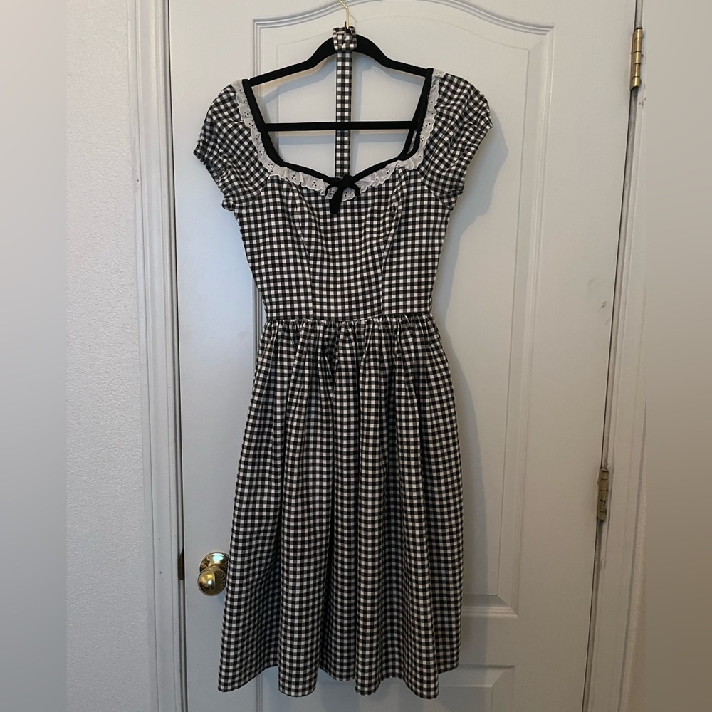 Worn Once Vixen by Micheline Pitt Bardot Beauty Swing Dress black white S + belt